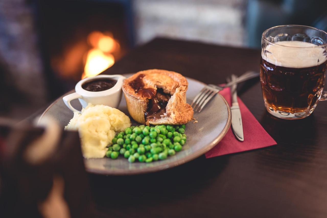 Black Bull Hotel Kirkby Stephen Luaran gambar